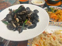 -乡村馕坑肉·烧烤·新疆菜·本地人更爱吃(阿勒泰首店)