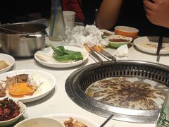 -锅儿欢海鲜火锅烤肉自助餐(东港凯虹店)