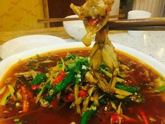 -兔行天下-鸿鹤鲜锅兔(中海国际店)