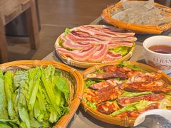 -阿婆情腊排骨火锅·野生菌季(古城旗舰店)