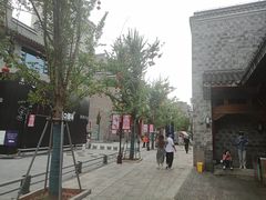 -绳金塔