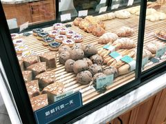 甜甜圈-大苹果面包生日蛋糕(明珠店)