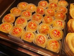 -百年泰康鲜肉月饼