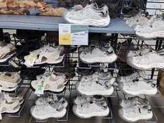 -迪卡侬(观山店)
