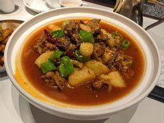 新疆大盘鸡-清真·卡德尔大叔新疆主题餐厅(龙汇路店)