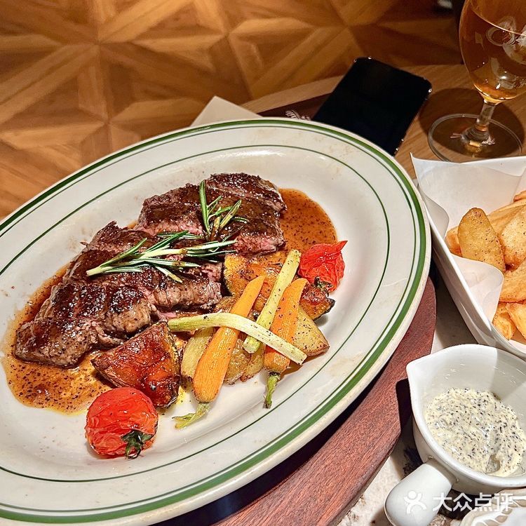 情调满满的周末约会[爱心]