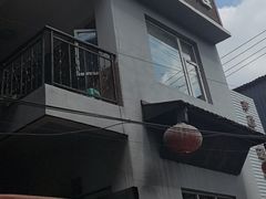 -茅屋大酒店