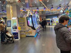 -反斗乐园π·电玩·高空拓展·蹦床(龙华天虹店)