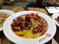 -叶派龙虾•招牌香辣蟹·海鲜(中海国际店)