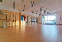 -吾之瑜生瑜伽普拉提学院