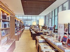 -茑屋书店(天目里店)