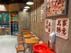 等位区-牛纽塔·牛人堡(群众路店)