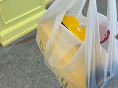 -85度C(生甜甜圈研究工坊·上海平凉店)