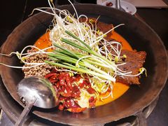 -四小区火锅·巷子里的重庆火锅(花照壁店)