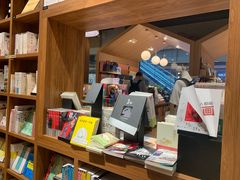 -百新书局(尚悦湾店)