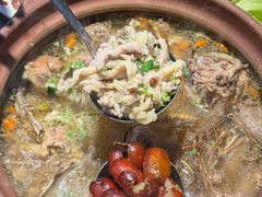 -东记炭炉·海鲜鸡煲(龙华店)