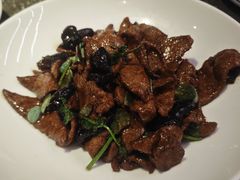 -闫府私房菜·老字号(恒隆店)