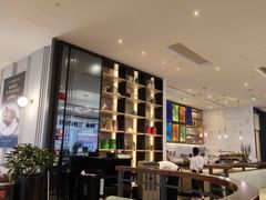 -港丽餐厅(高德置地店)