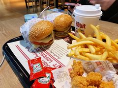 -The Habit Burger Grill 哈比特汉堡(复兴soho店)