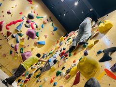 -Upper Climbing Gym 攀岩(华侨城店)