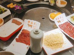 -牛品荟牛肉火锅(新城广场店)