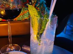 -TZ House音乐现场(来福士中心店)