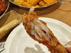 -BHC炸鸡(明洞总店)