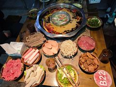 -正南齊北重庆老火锅(光华村直营店)