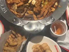 -胖哥俩肉蟹煲(湖滨银泰in77店)