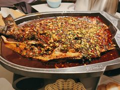 -江边城外烤全鱼(龙德广场店)