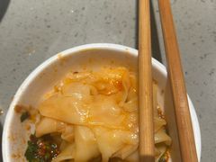 -海底捞火锅(珠影星光城夜宵主题店)