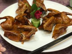 红烧乳鸽-阿锋鲍鱼酒家美食汇(华安店)