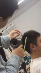 -茶发Salon·烫发染发理发