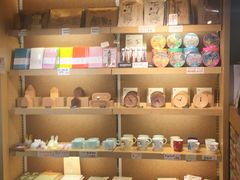 -猫的天空之城概念书店(苏州诚品店)