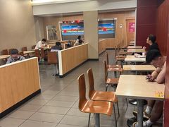 -麦当劳(厦门梧村店)