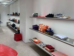 店内环境-Acne Studios(芮欧百货店)