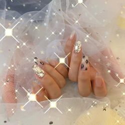-ZX·美睫设计师汇聚店