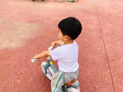 -小小特工运动馆(宝山三邻桥中心)