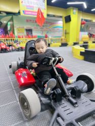 -红尾狐儿童卡丁车俱乐部(居然之家店)