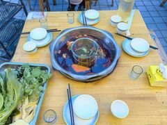 -金鼎雪山牦牛杂火锅(理县总店)