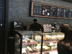 -星巴克臻选(周浦万达店)