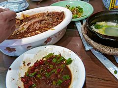 -临街徽菜馆·正宗黄山味