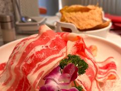 -三人行骨头王火锅(长寿店)