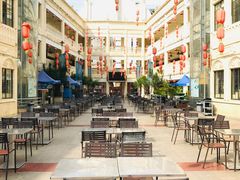 -海口骑楼小吃街