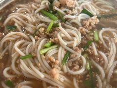 -正宗杨记普洱酸醋米线(总店)