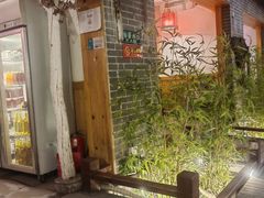 -三道苗苗鱼·美蛙黄辣丁(八里店)