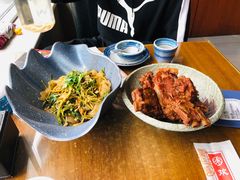 -95号酱骨·一块豆腐(展春园西路店)