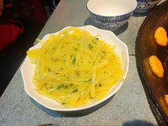 -咊记茅草棚柴火鸡(乌当店)