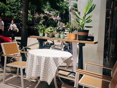 露天位-COFFELIZ COFFEE