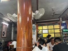 大堂-甘家界柠檬鸭店(高峰林场店)
